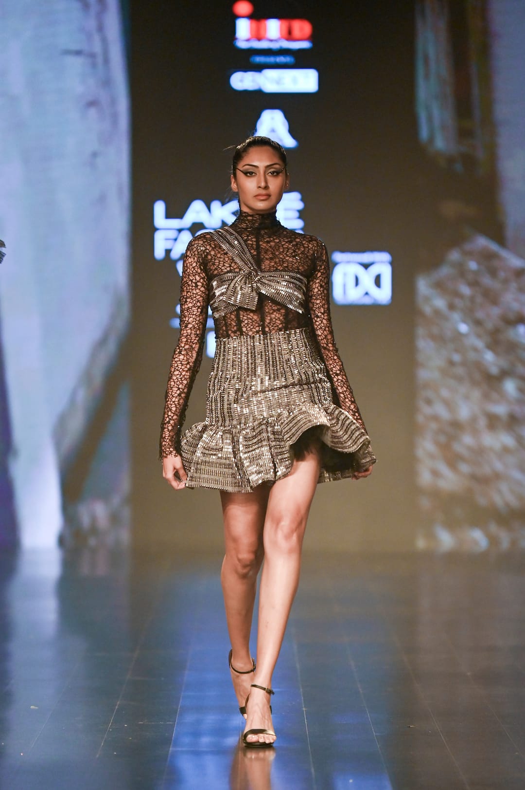 Bespoke Cocktail Party Wear Evening Wear Formal - Scintilla Knot Crop